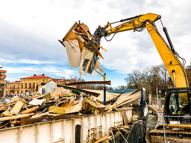 Best Yard Waste Removal  in Hudson Bend, TX